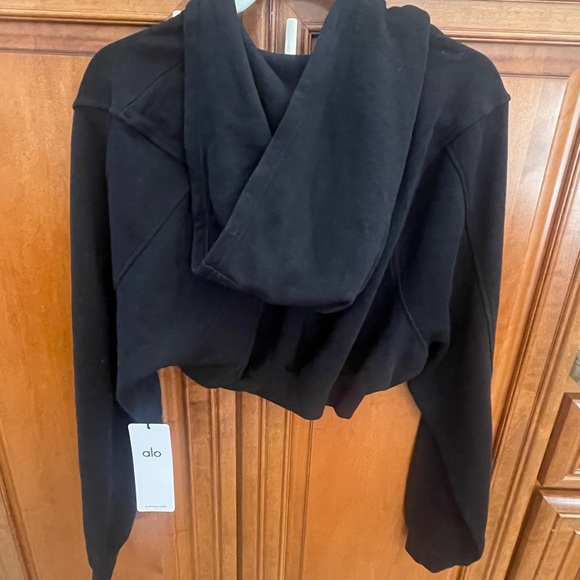 ALO Yoga Black Zip-Up Hoodie - Picture 3 of 7